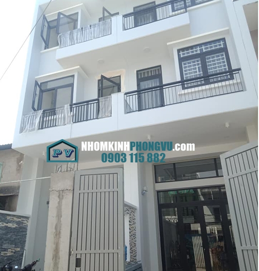 Thi công cửa nhôm kính Xingfa tại nhà anh Đức, Chu văn An, Quận Bình Thạnh TPHCM